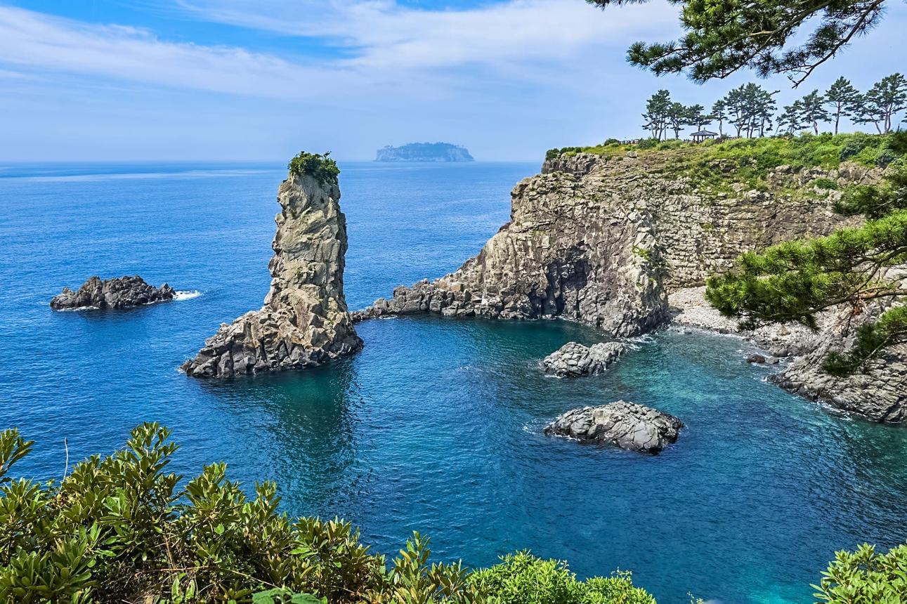 Oedolgae Rock Jeju Korea landscape real photograph